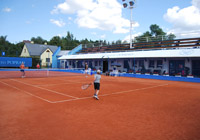 Tenisové campy s turnaji